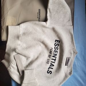 Fear of God kids Crewneck sweatshirt sz.5/6